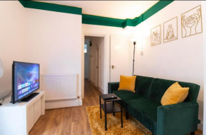 2BD Garden Flat - Parking - O2,Excel,CityAirport
